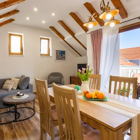Appartement Kuca Lotre